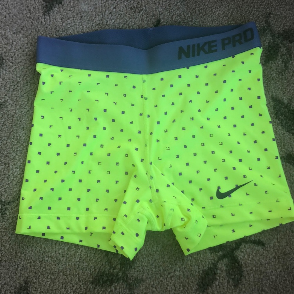 Nike Pro Shorts (spandex)